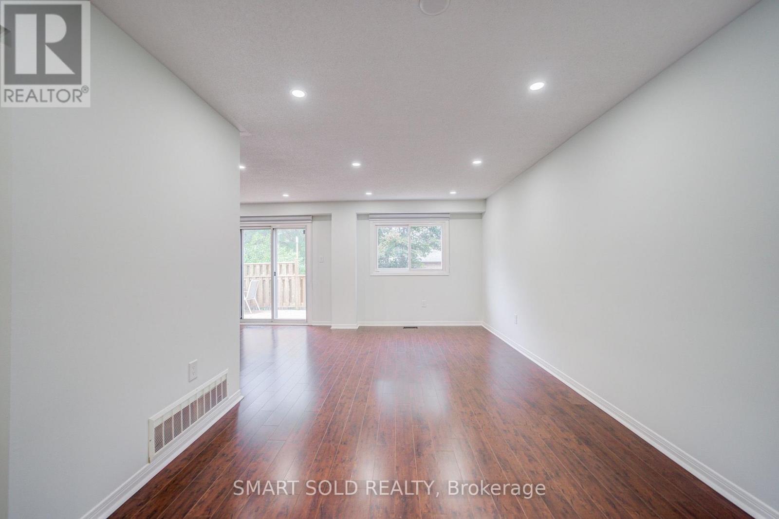 24 Snider Drive, Markham, ON - Indoor Photo Showing Other Room