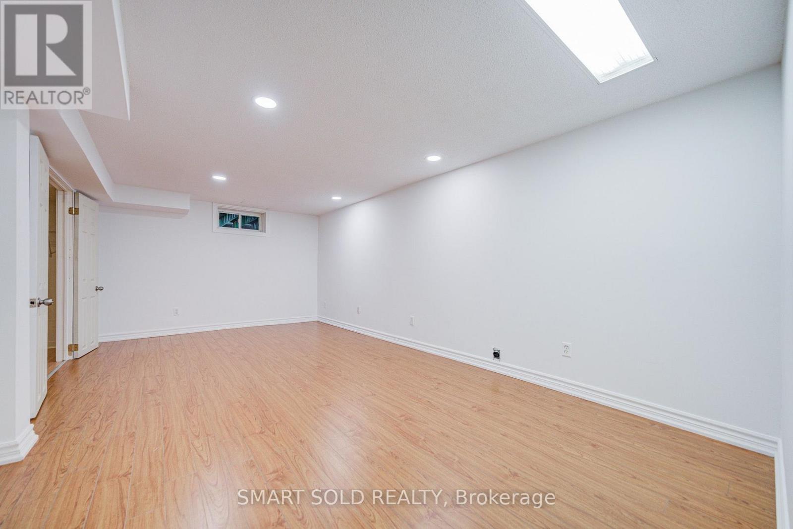 24 Snider Drive, Markham, ON - Indoor Photo Showing Other Room