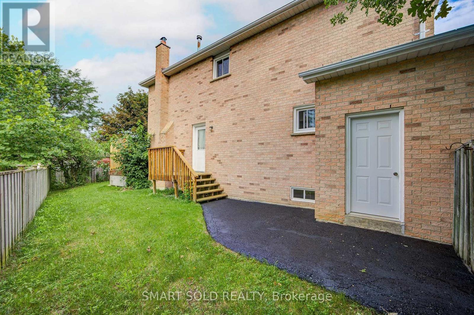 24 Snider Drive, Markham, ON - Outdoor With Exterior