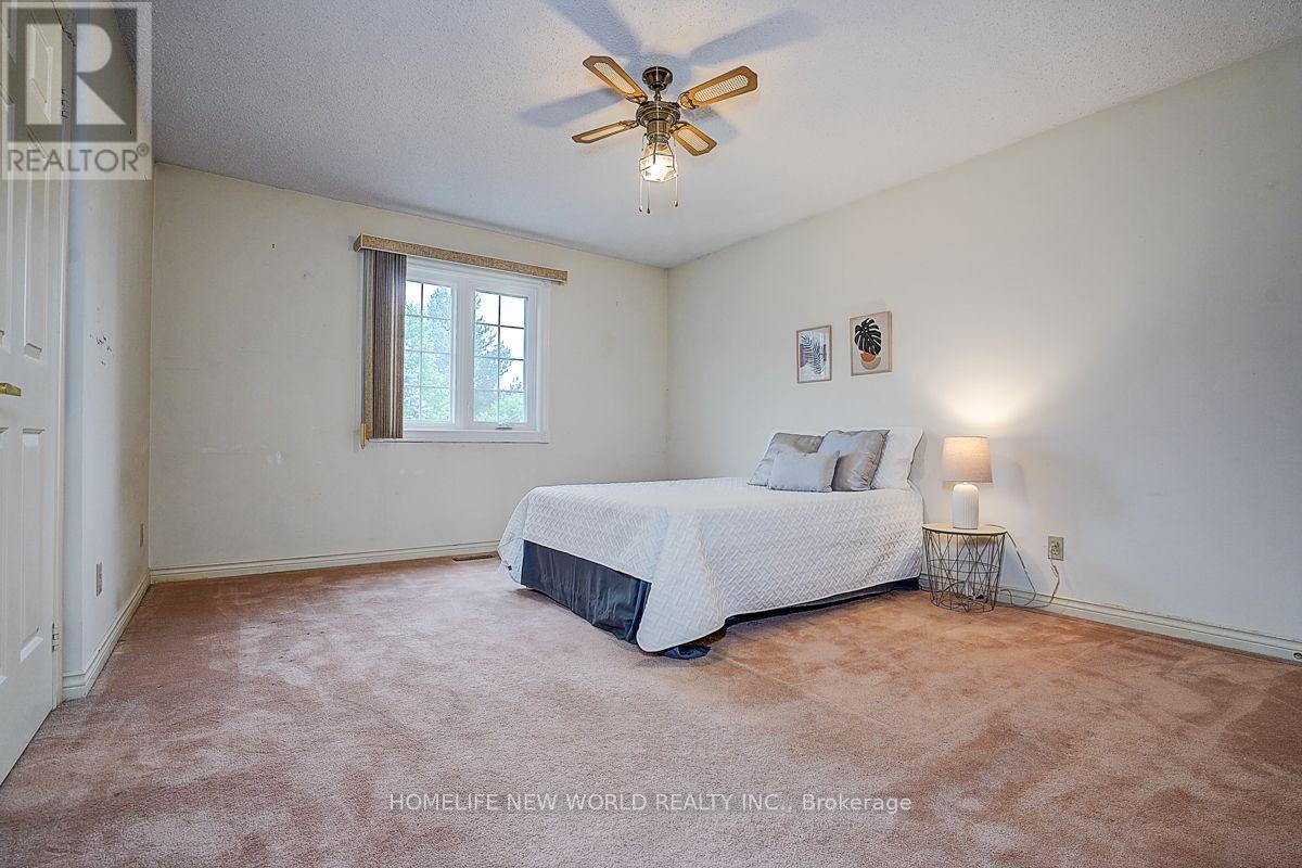51 Leighland Drive, Markham, ON - Indoor Photo Showing Bedroom