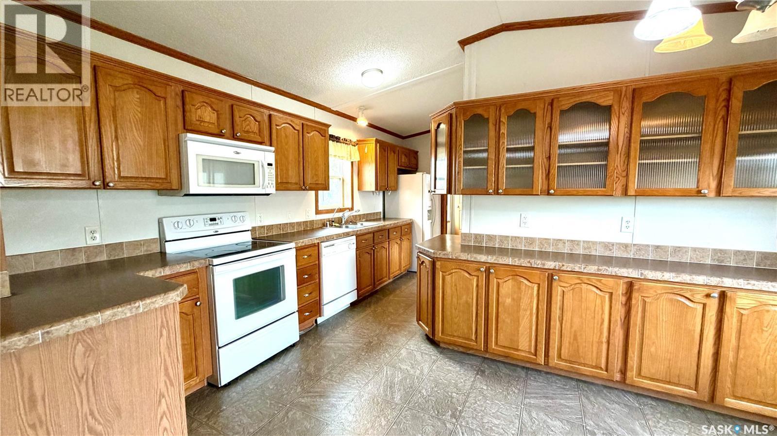 431 Park Avenue, Outlook, SK