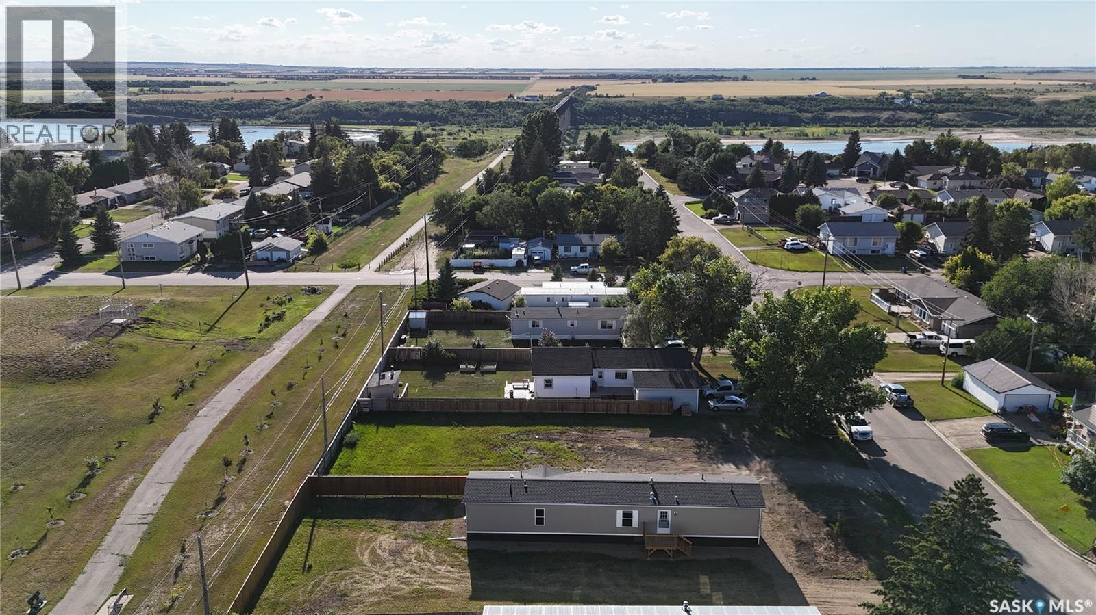 431 Park Avenue, Outlook, SK