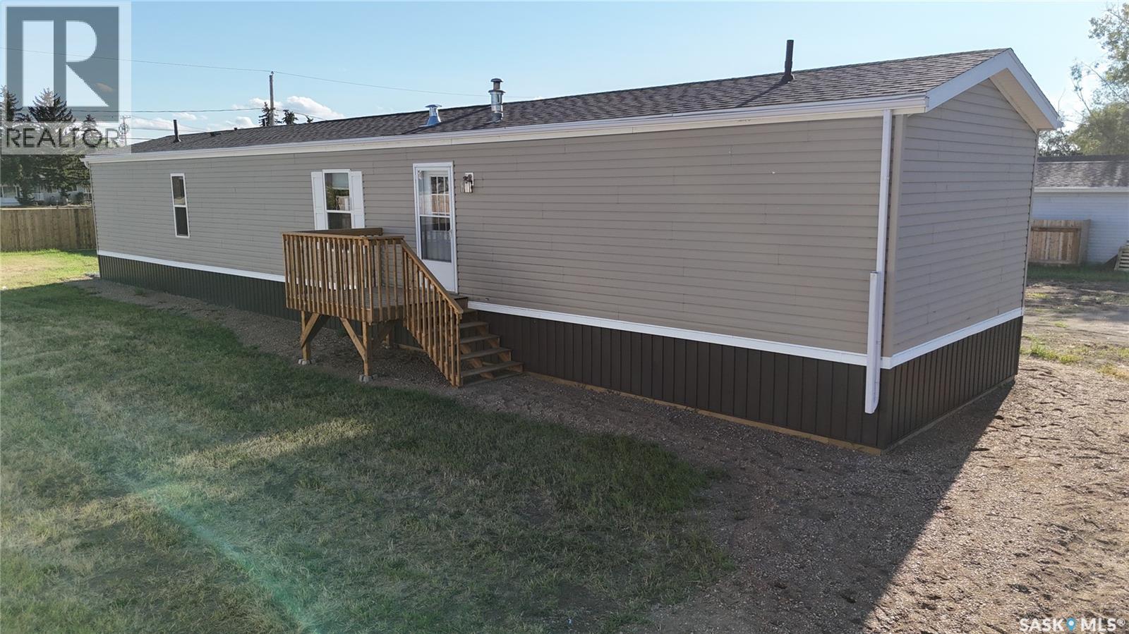 431 Park Avenue, Outlook, SK