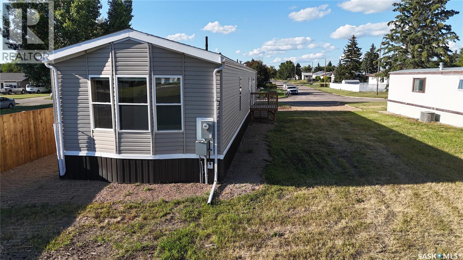 431 Park Avenue, Outlook, SK