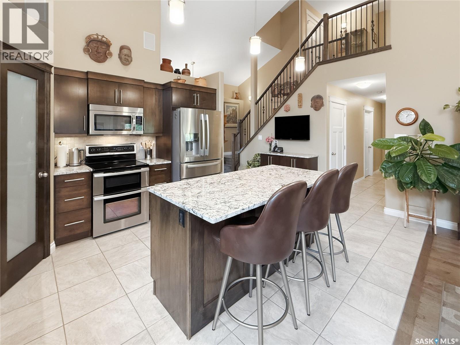 845 Prestwick Drive, Swift Current, SK - Indoor Photo Showing Kitchen