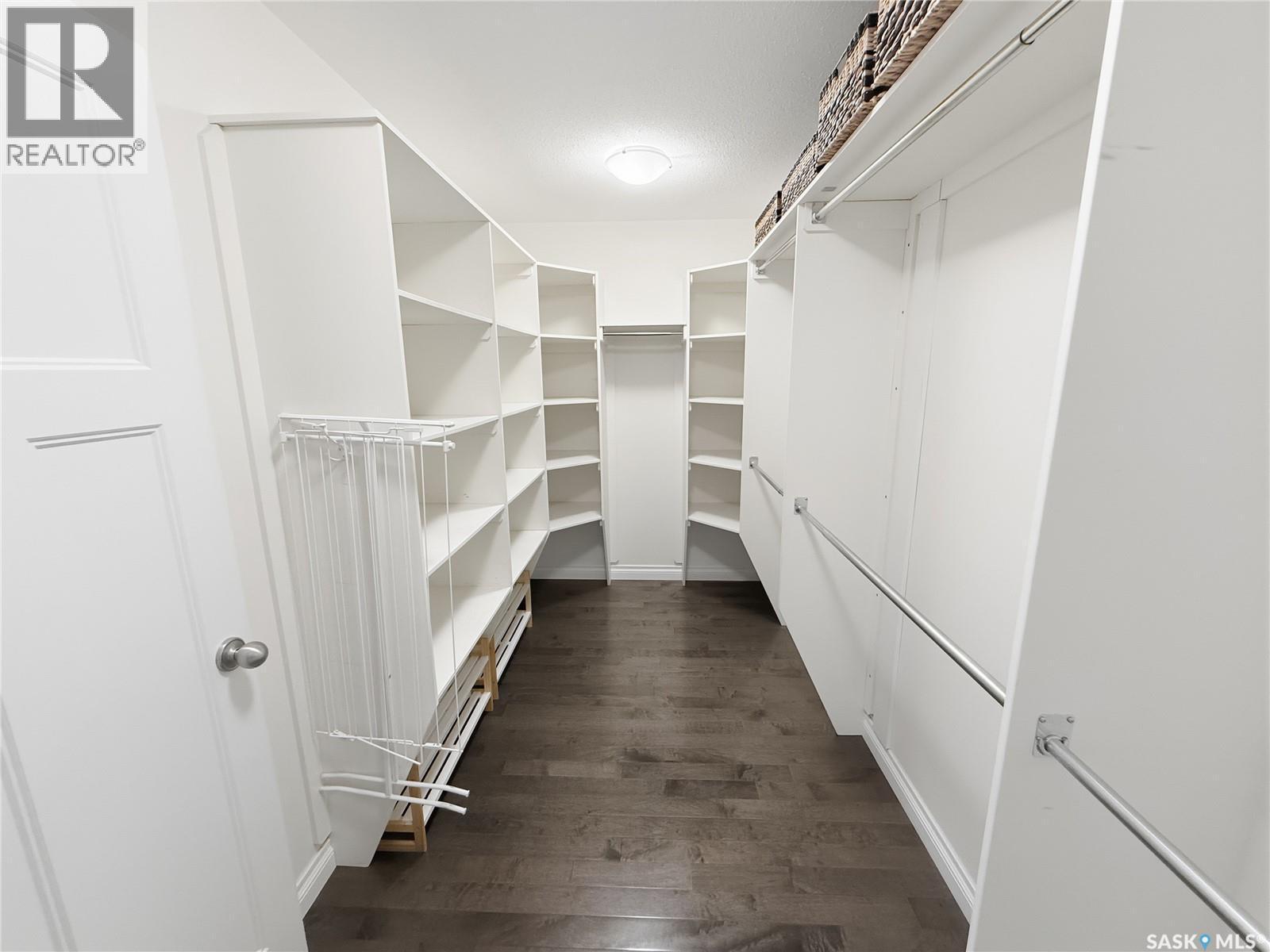 845 Prestwick Drive, Swift Current, SK - Indoor With Storage