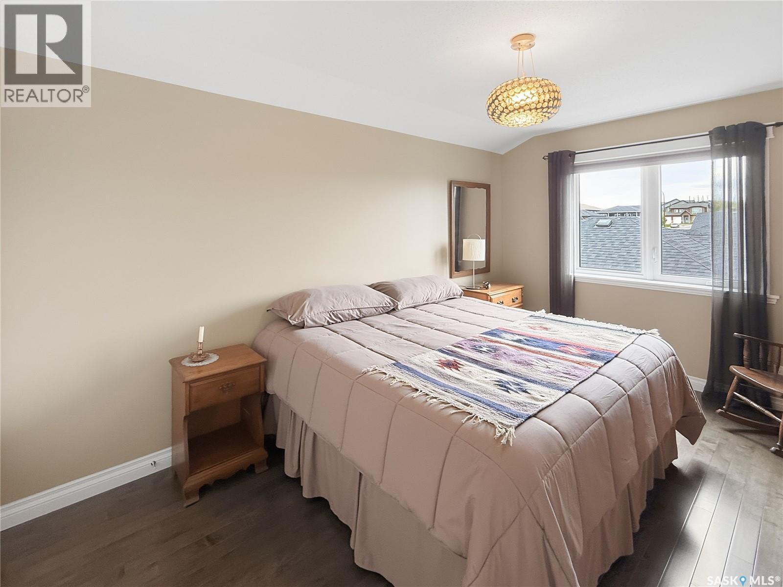 845 Prestwick Drive, Swift Current, SK - Indoor Photo Showing Bedroom