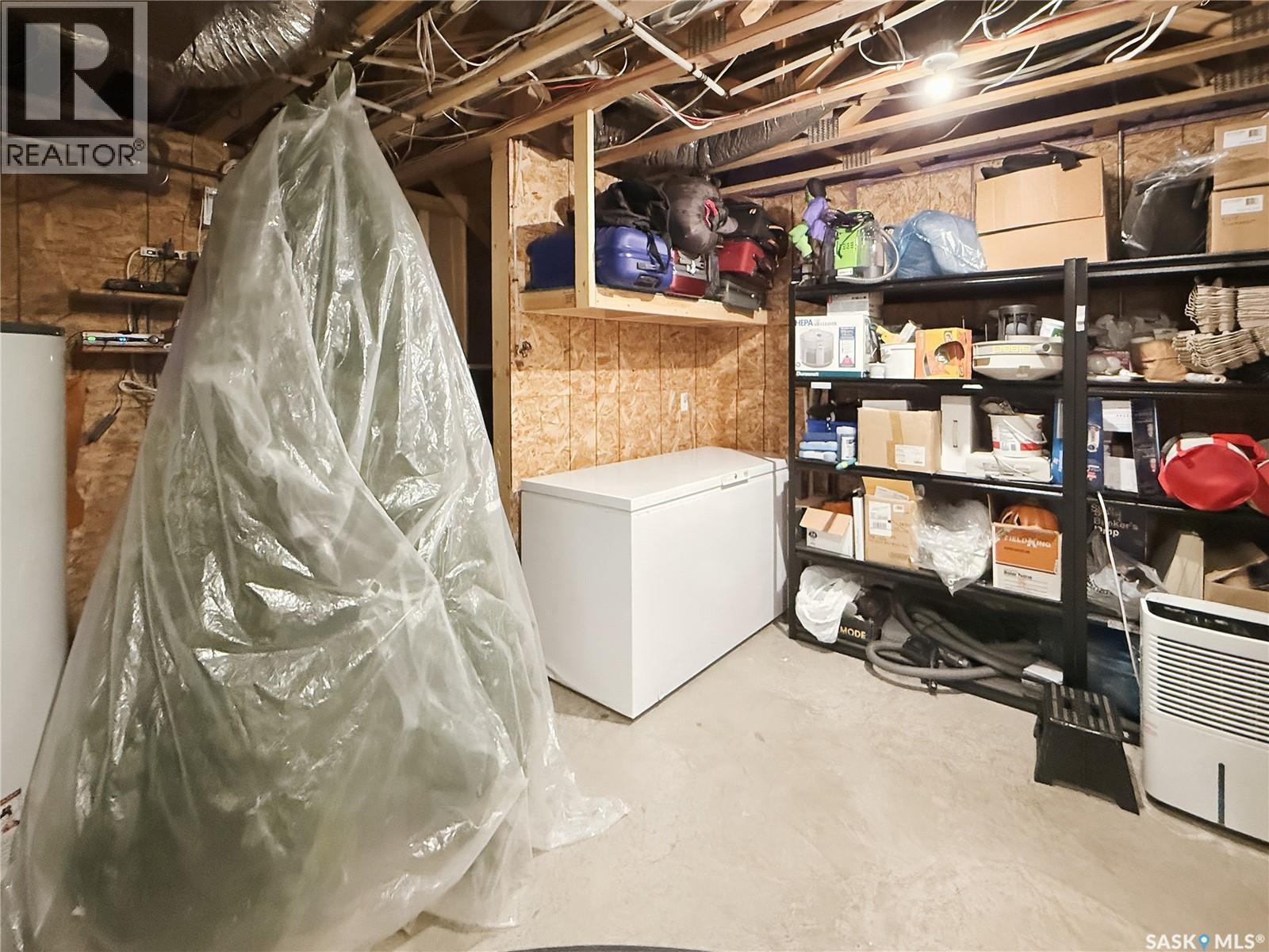 845 Prestwick Drive, Swift Current, SK - Indoor Photo Showing Basement