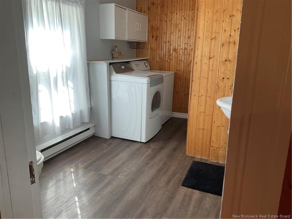 350 Debec Rd, Debec, NB - Indoor Photo Showing Laundry Room