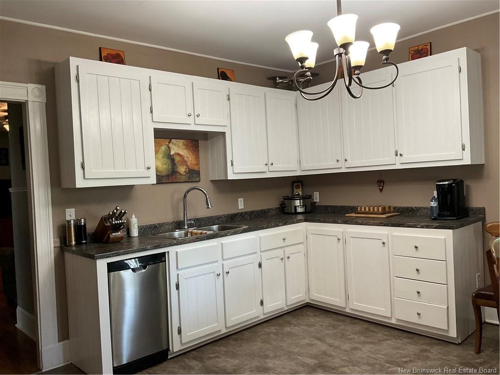 350 Debec Rd, Debec, NB - Indoor Photo Showing Kitchen With Double Sink