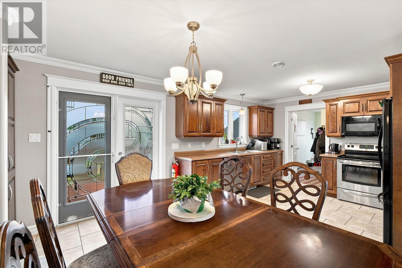 6 Oceanview Drive, Witless Bay, NL - Indoor Photo Showing Dining Room