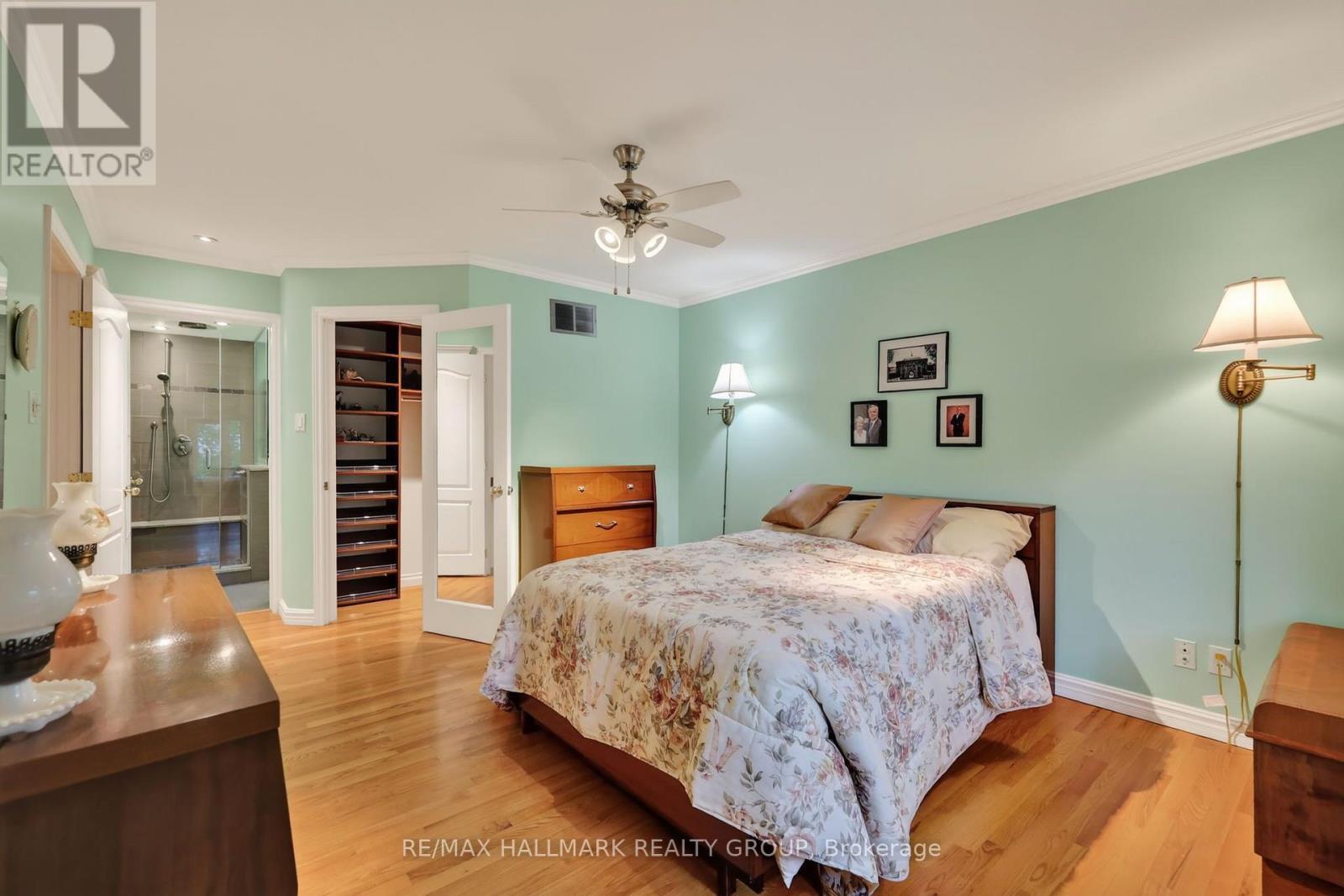2692 Colman Street, Ottawa, ON - Indoor Photo Showing Bedroom