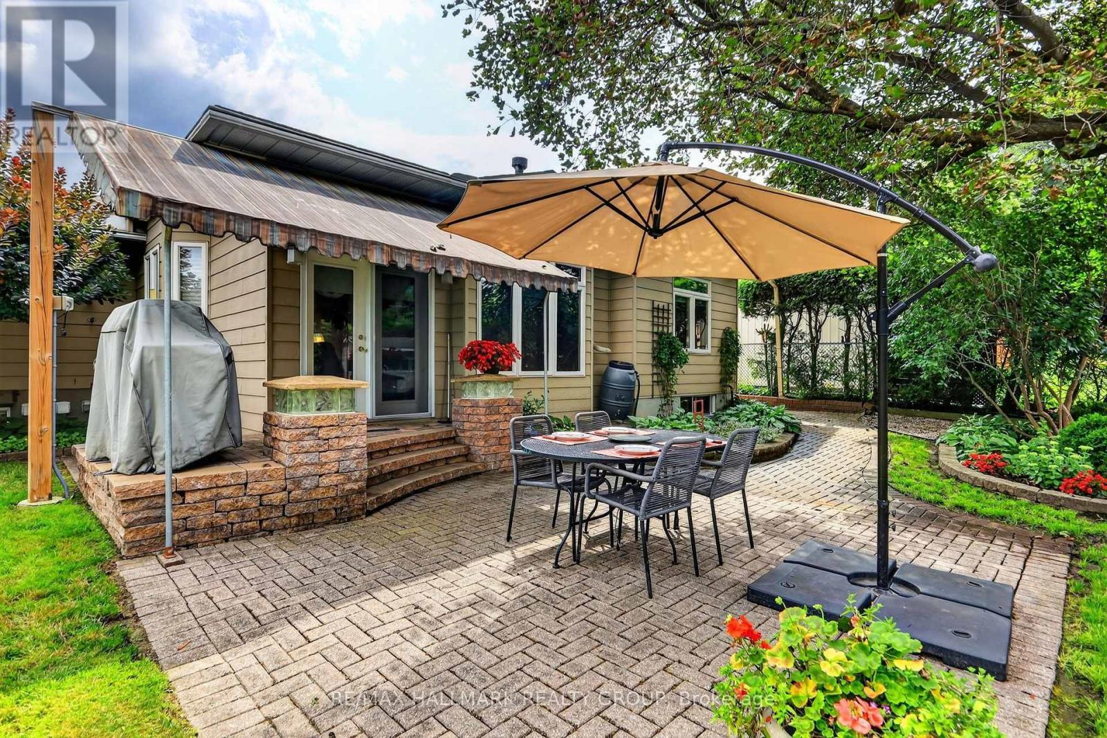 2692 Colman Street, Ottawa, ON - Outdoor With Deck Patio Veranda