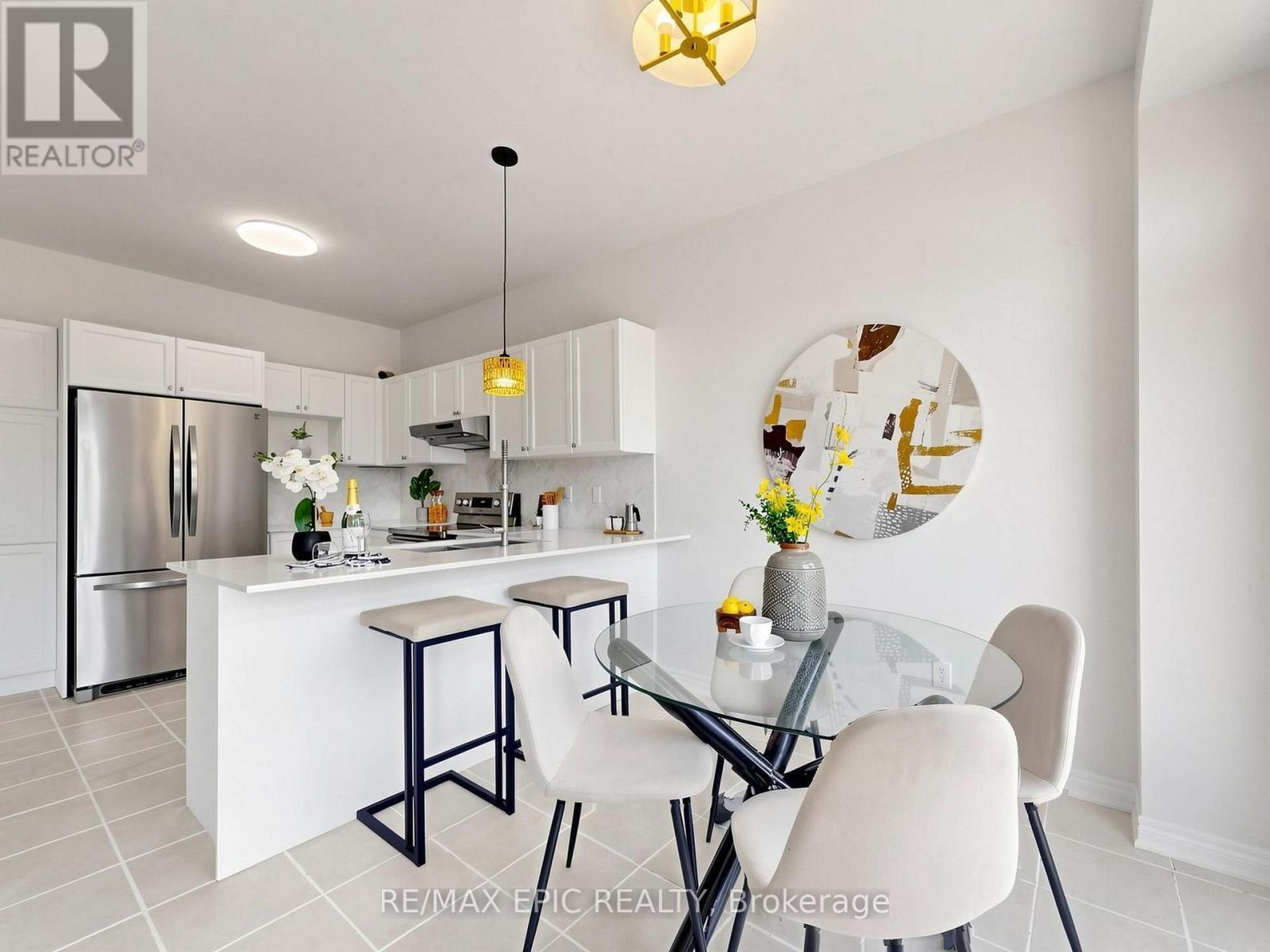 74 Dewpoint Road, Vaughan, ON - Indoor