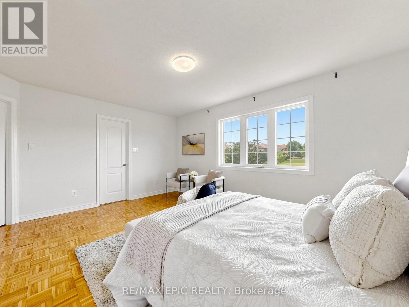 74 Dewpoint Road, Vaughan, ON - Indoor Photo Showing Bedroom