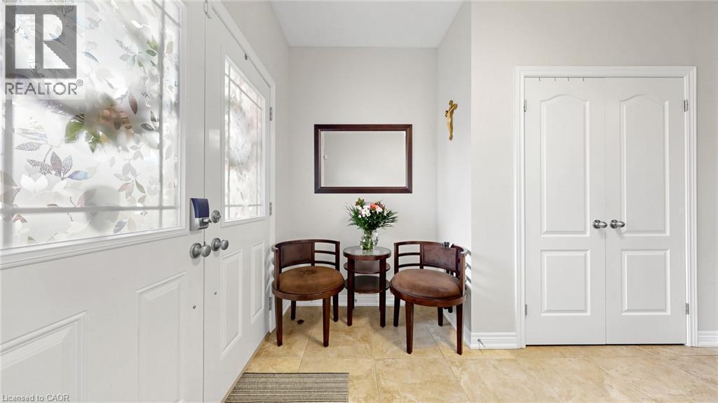 173 Raymond Road, Ancaster, ON - Indoor Photo Showing Other Room