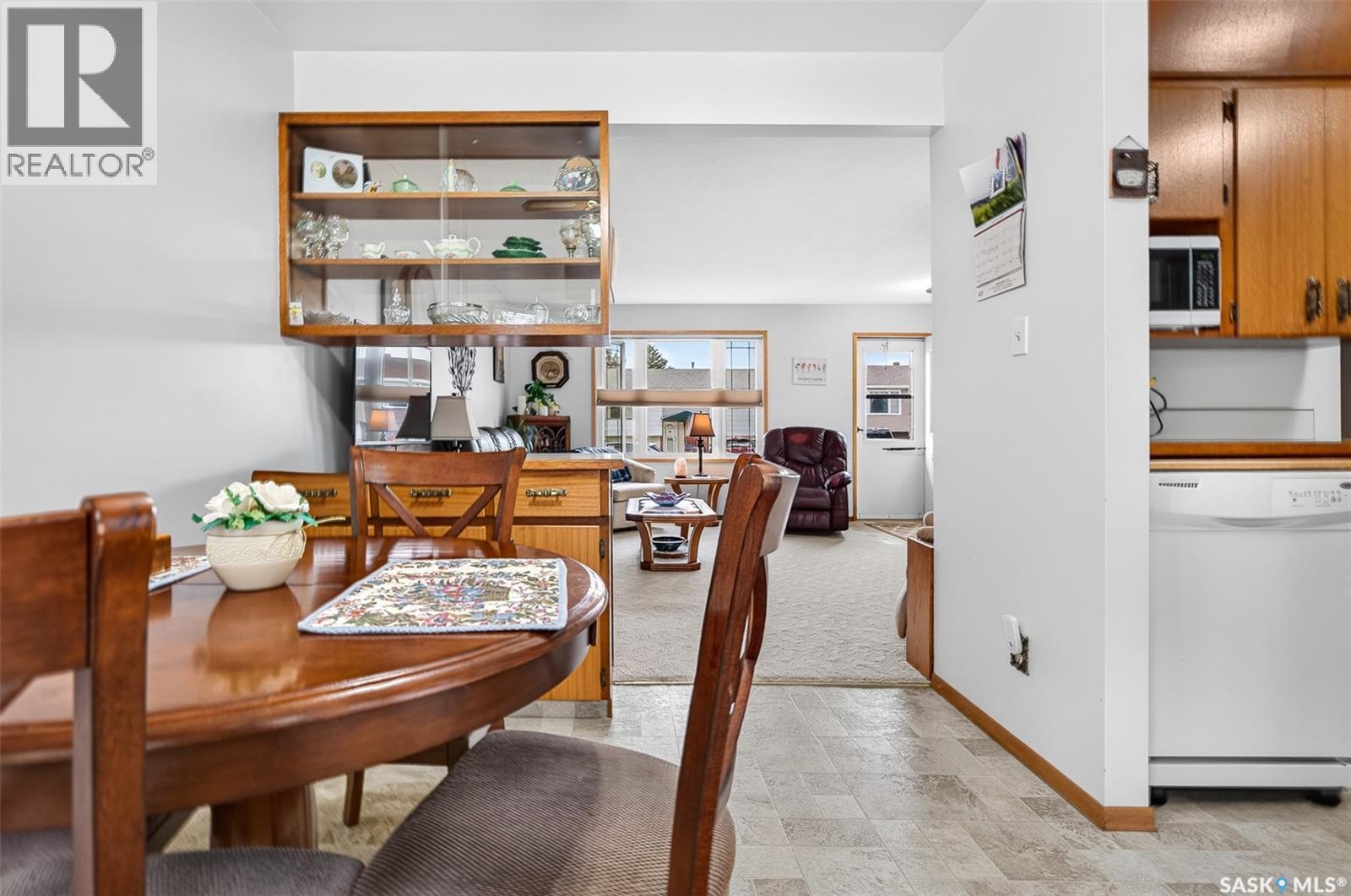 919 Holdsworth Crescent, Moose Jaw, SK - Indoor