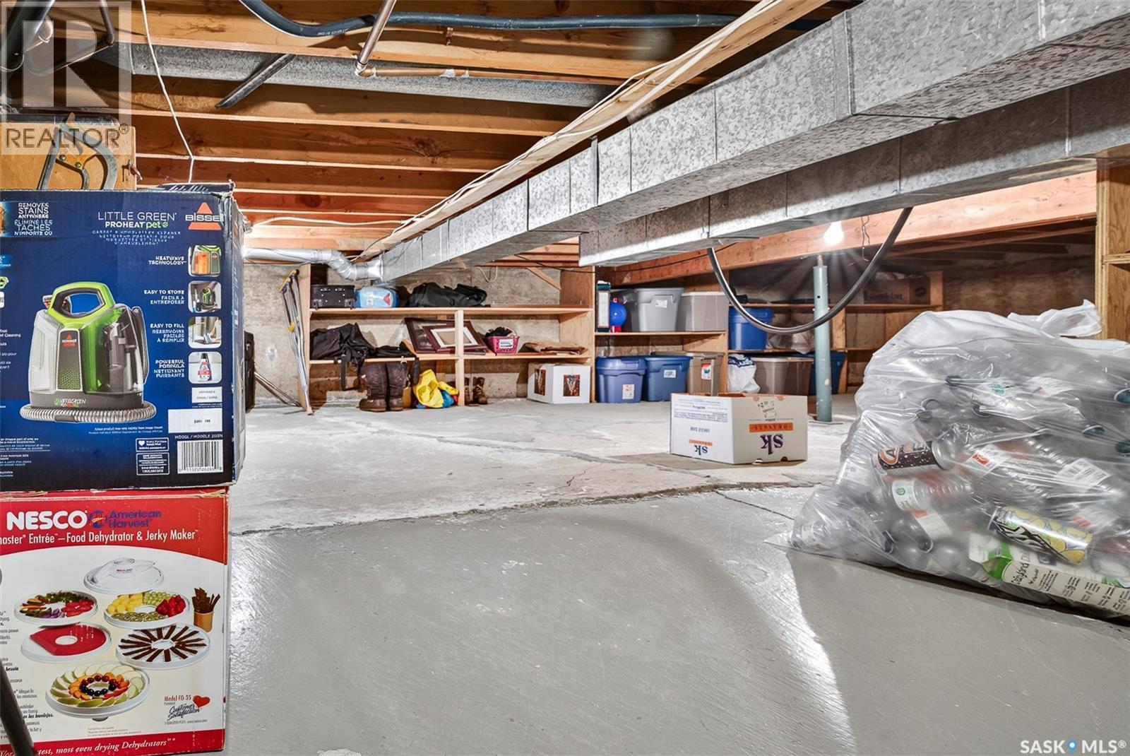 919 Holdsworth Crescent, Moose Jaw, SK - Indoor Photo Showing Basement