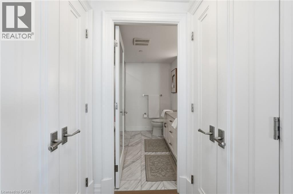 2060 Lakeshore Road Unit# 310, Burlington, ON - Indoor
