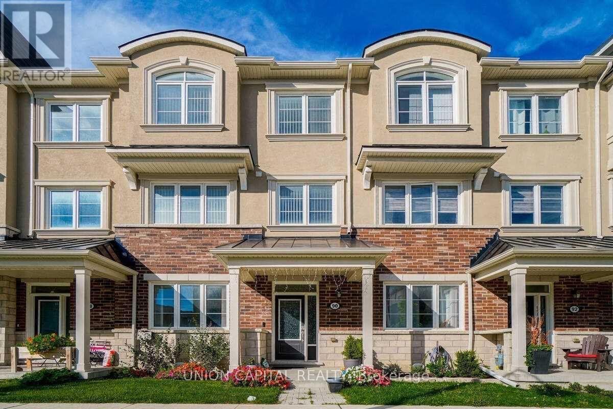 90 Cornell Centre Boulevard, Markham, ON - Outdoor With Facade