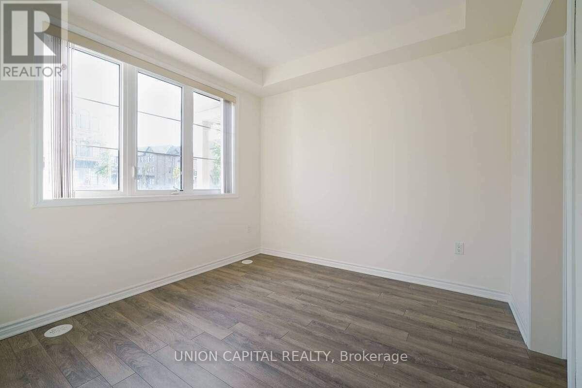 90 Cornell Centre Boulevard, Markham, ON - Indoor Photo Showing Other Room
