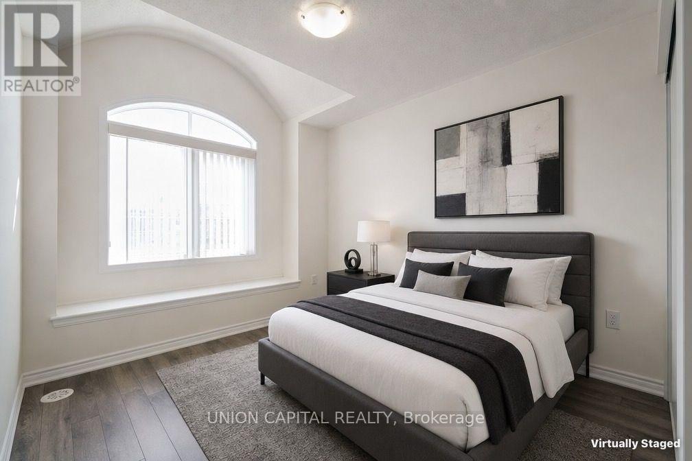 90 Cornell Centre Boulevard, Markham, ON - Indoor Photo Showing Bedroom