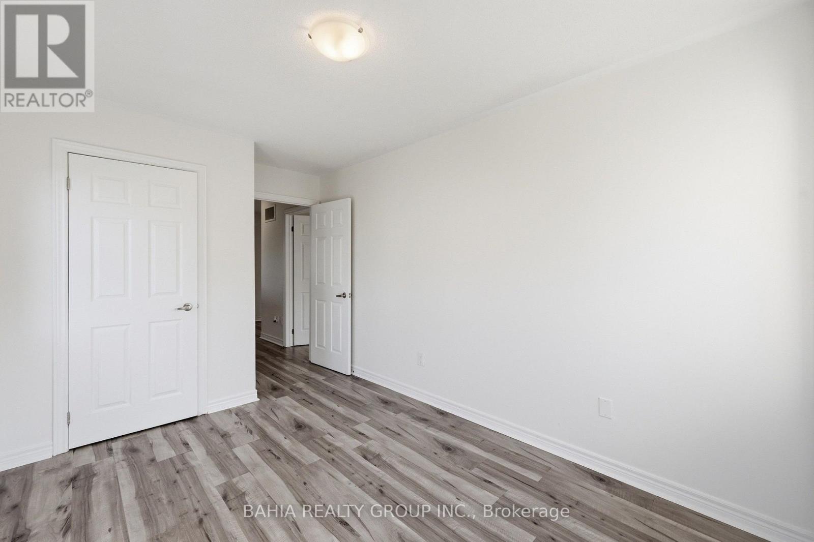 55 Cedar Lake Crescent E, Brampton, ON - Indoor Photo Showing Other Room