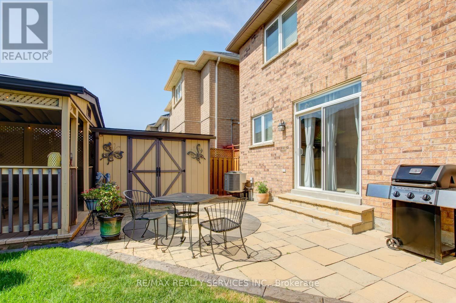 35 Hardgate Crescent, Brampton, ON - Outdoor With Deck Patio Veranda With Exterior