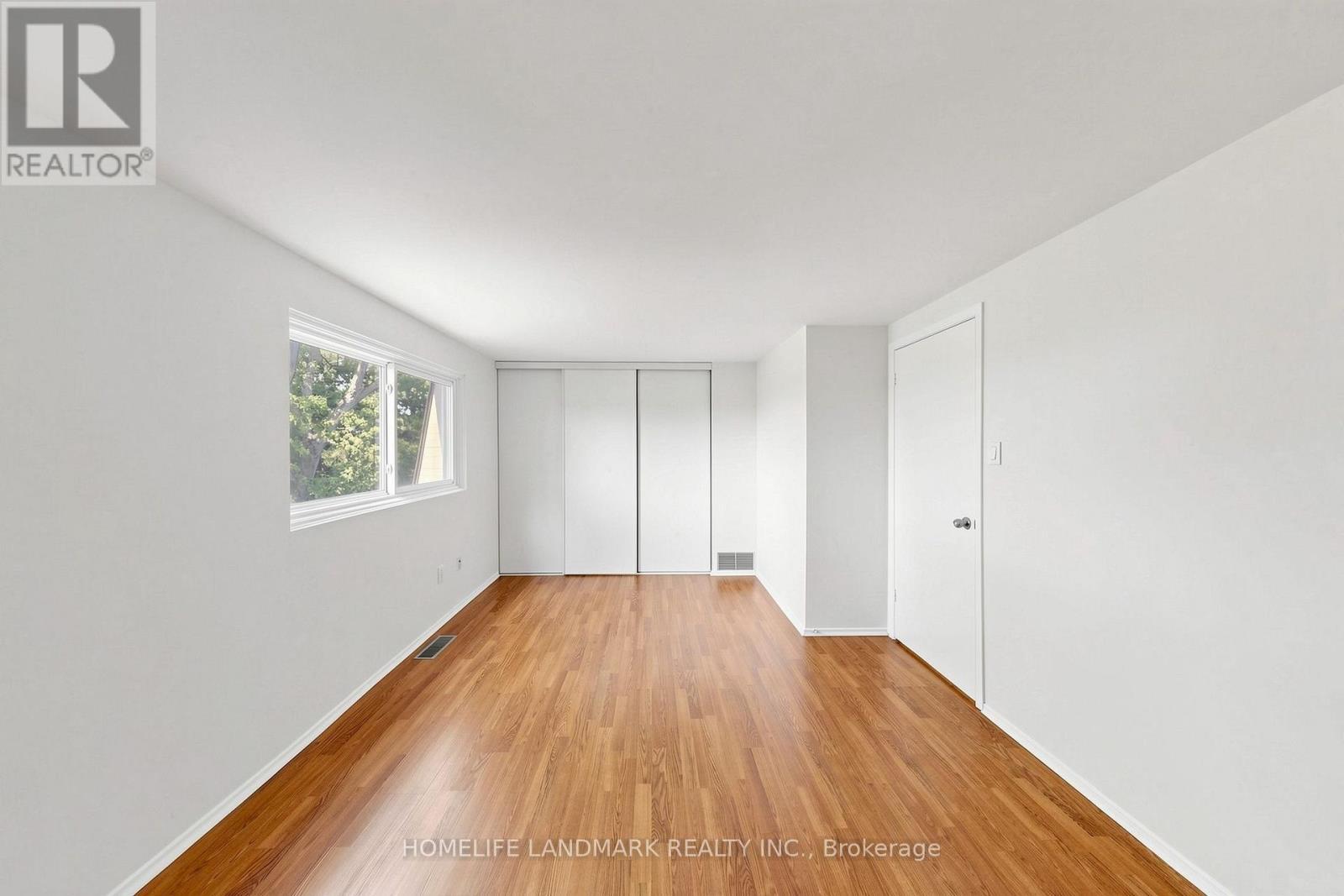 8 Rusty Crest Way, Toronto, ON - Indoor Photo Showing Other Room