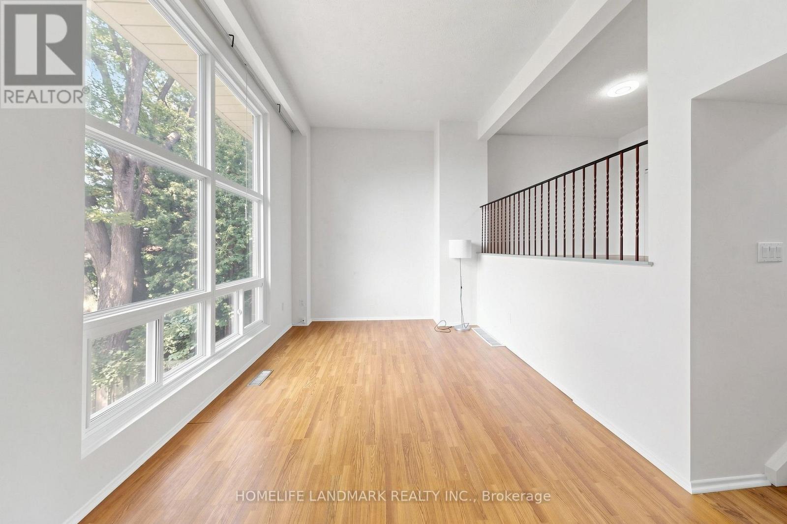 8 Rusty Crest Way, Toronto, ON - Indoor Photo Showing Other Room