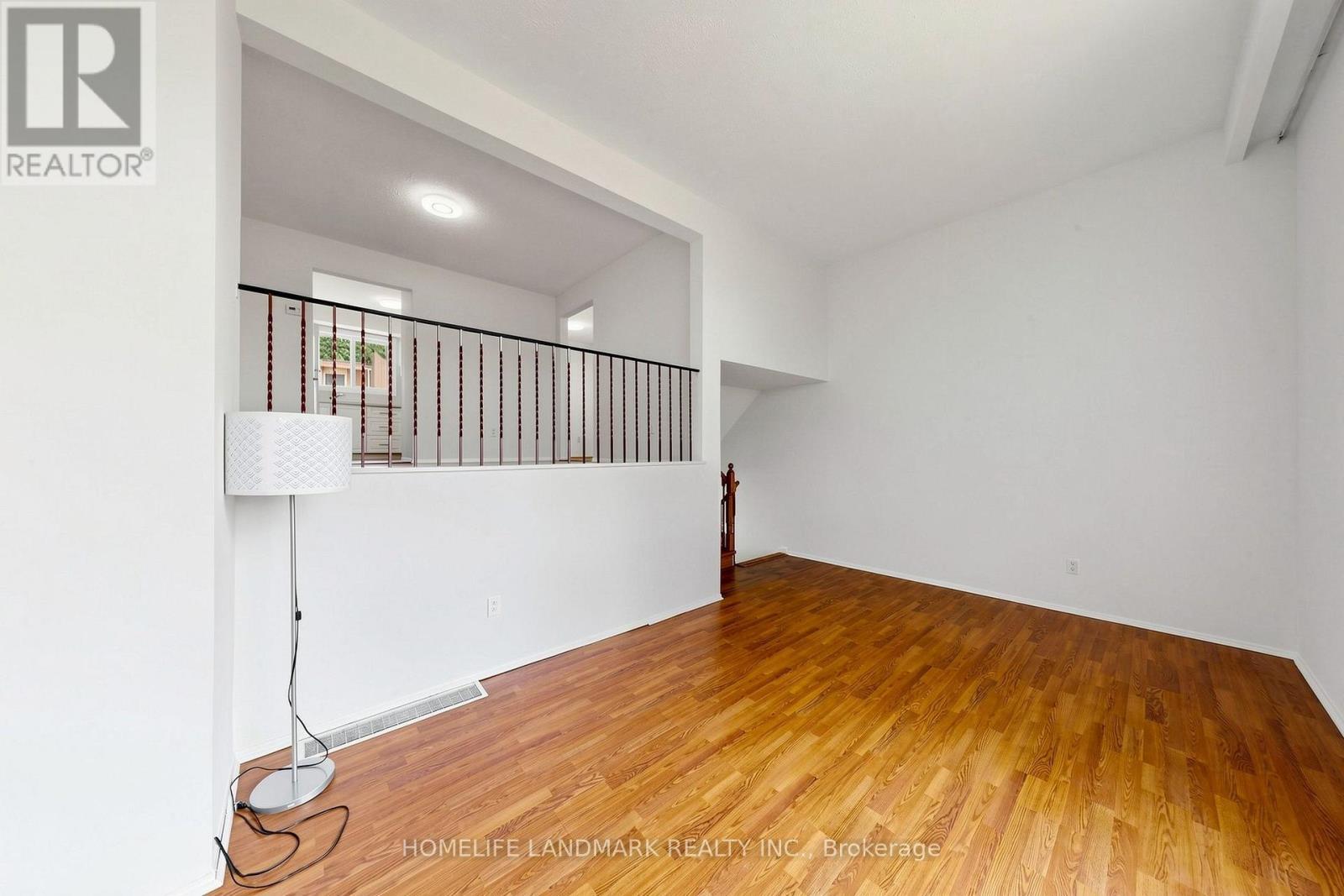 8 Rusty Crest Way, Toronto, ON - Indoor Photo Showing Other Room