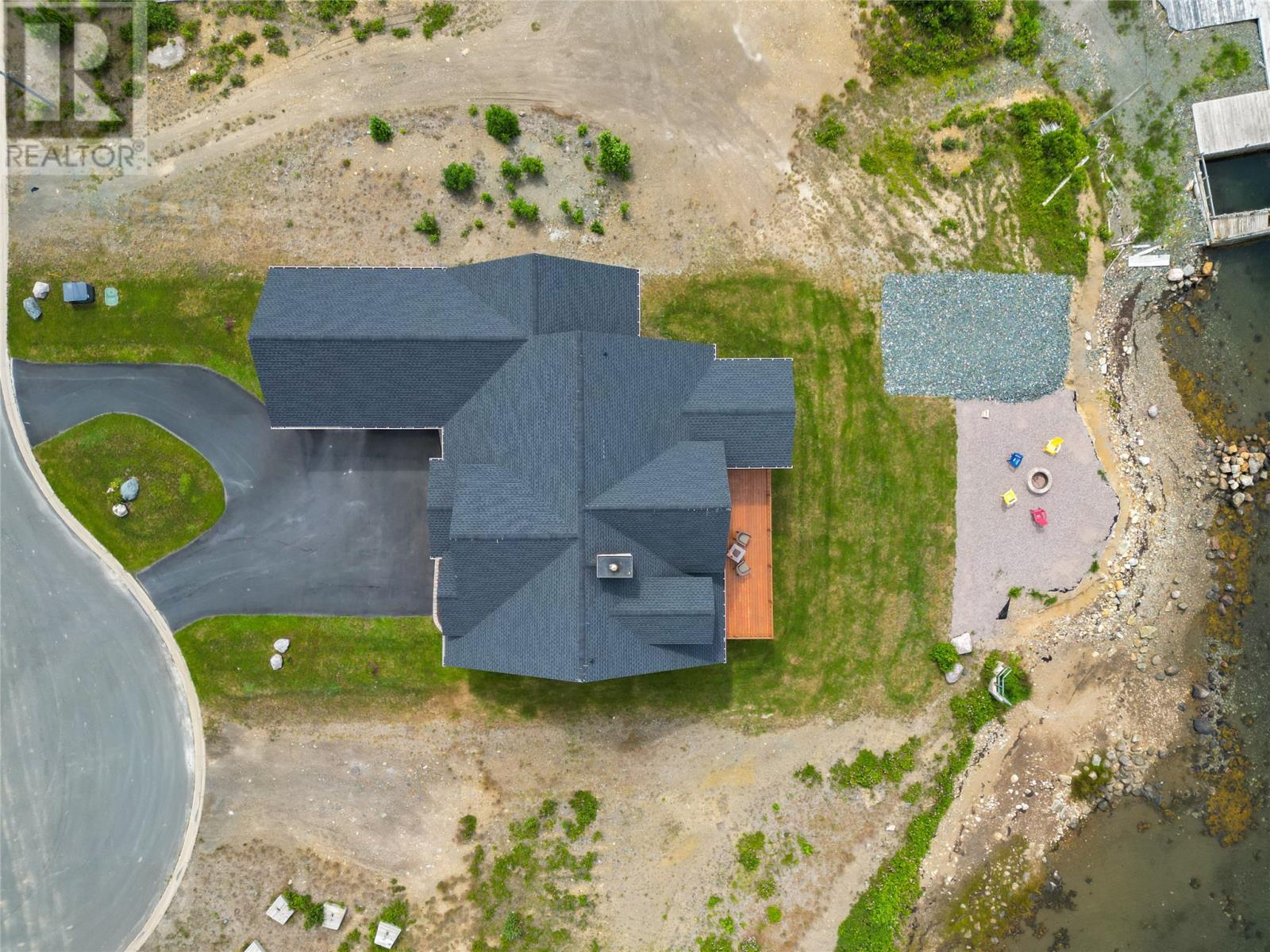 7 Commodore Place, Conception Bay South, NL - Outdoor