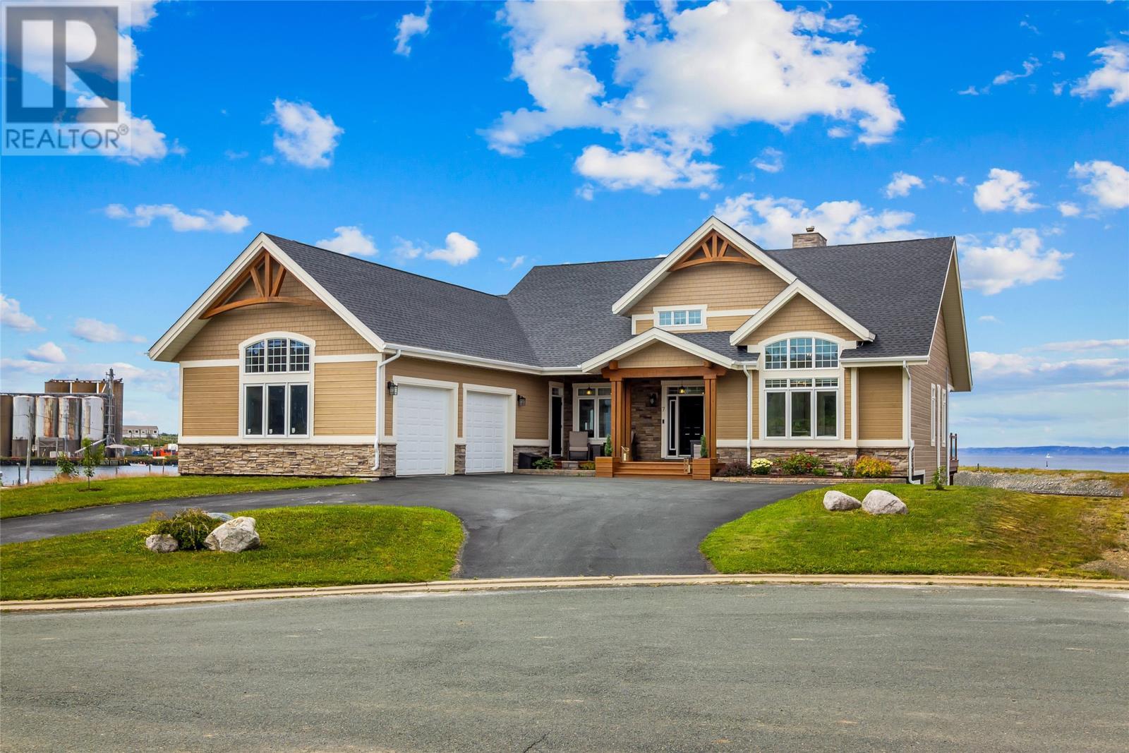 7 Commodore Place, Conception Bay South, NL - Outdoor With Facade