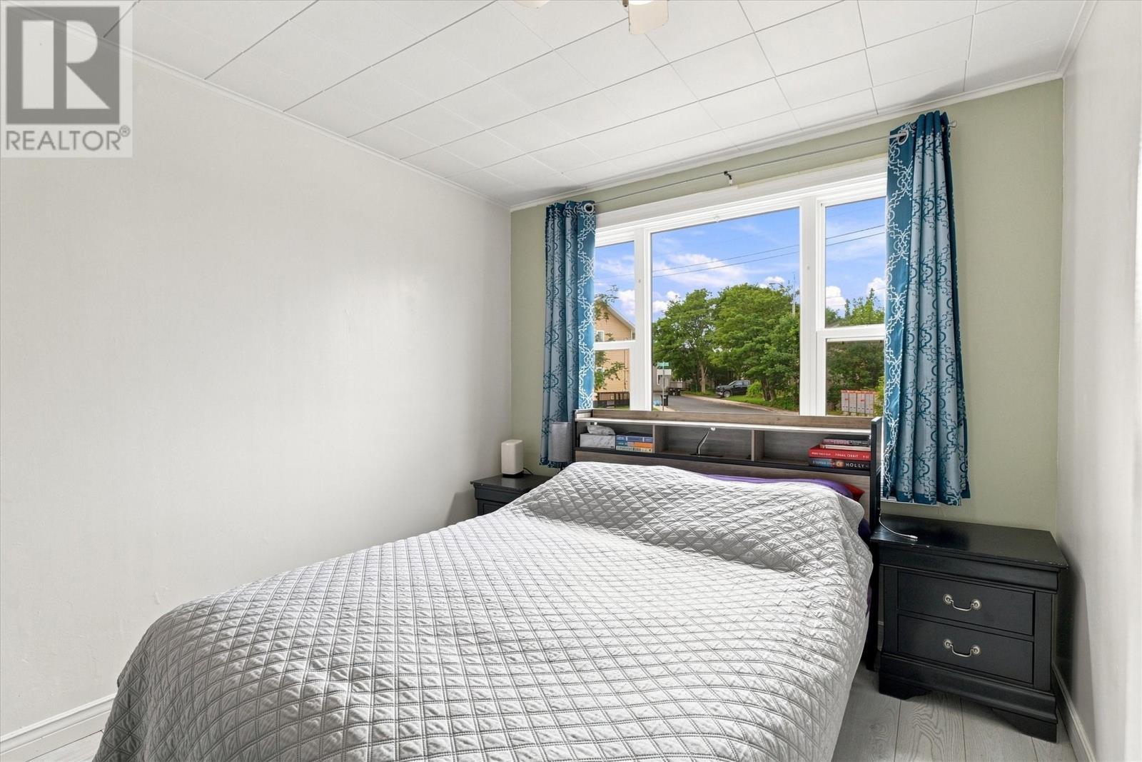 66 Pearce Avenue, St.John'S, NL - Indoor Photo Showing Bedroom