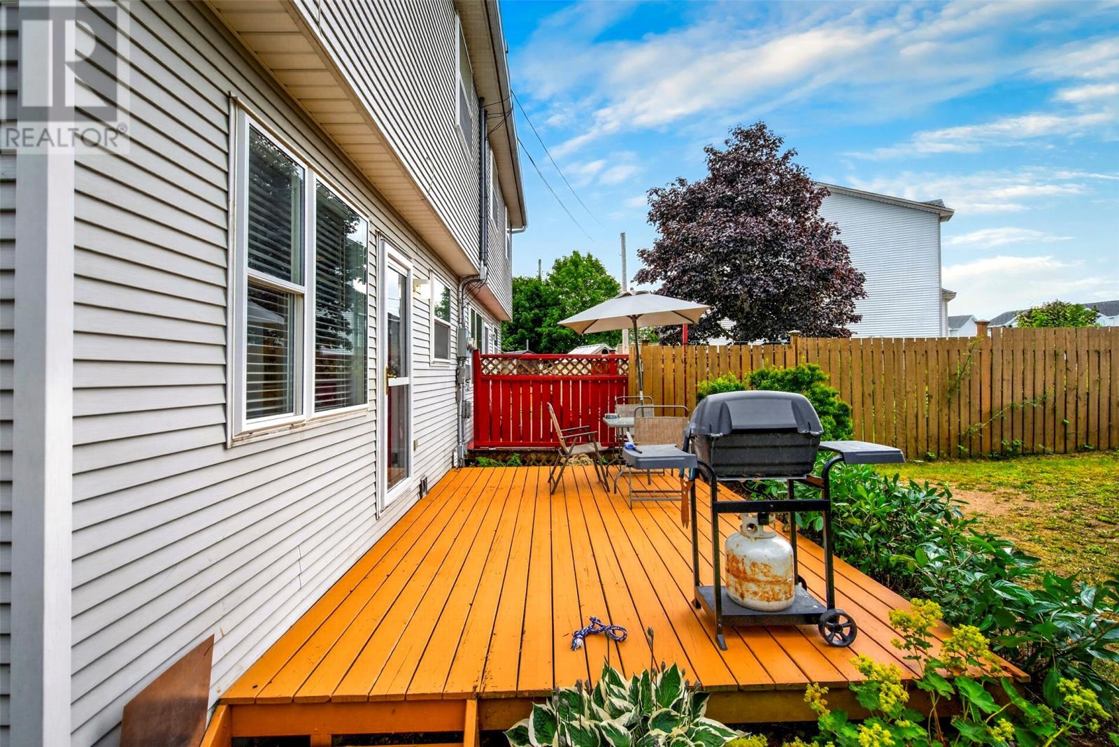 10 Ledum Place, St. John'S, NL - Outdoor