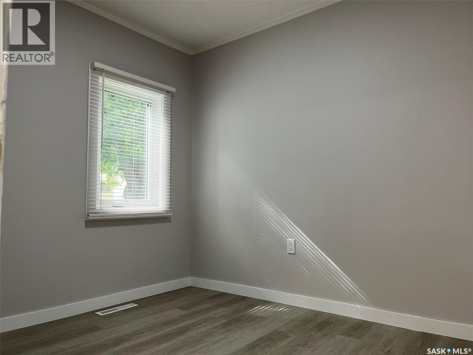 1255 Atkinson Street, Regina, SK - Indoor Photo Showing Other Room