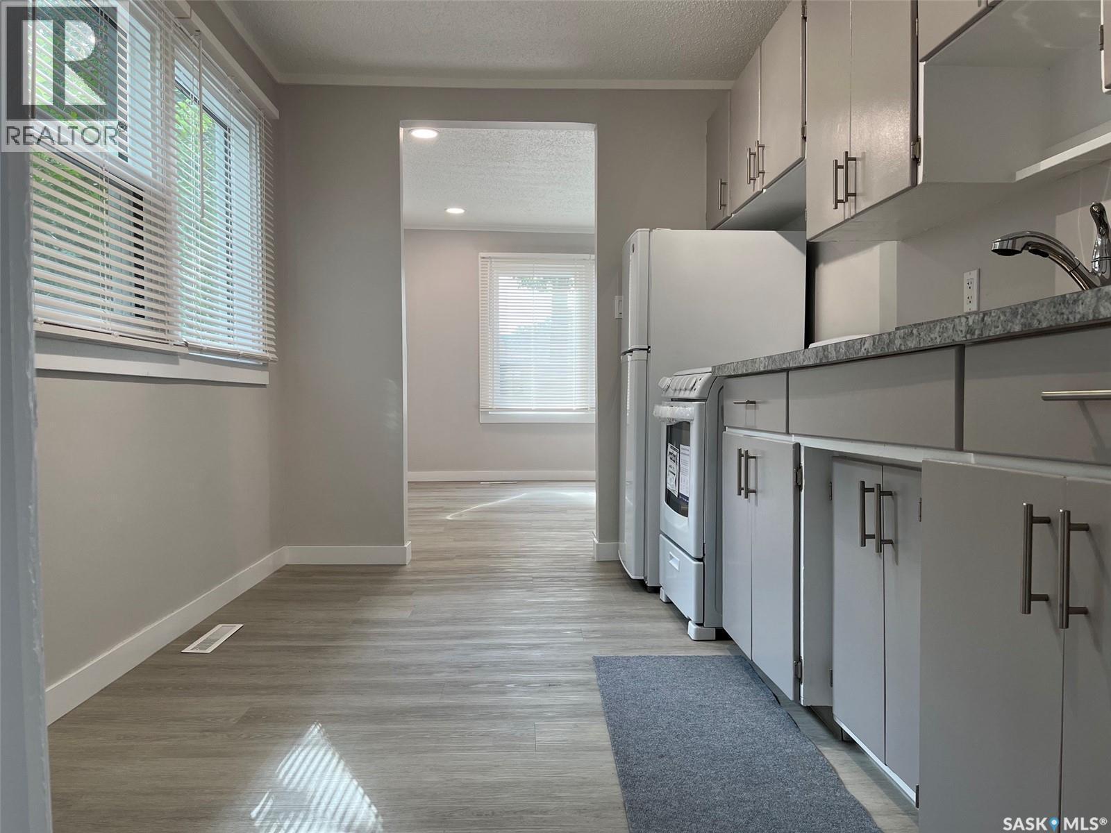 1255 Atkinson Street, Regina, SK - Indoor