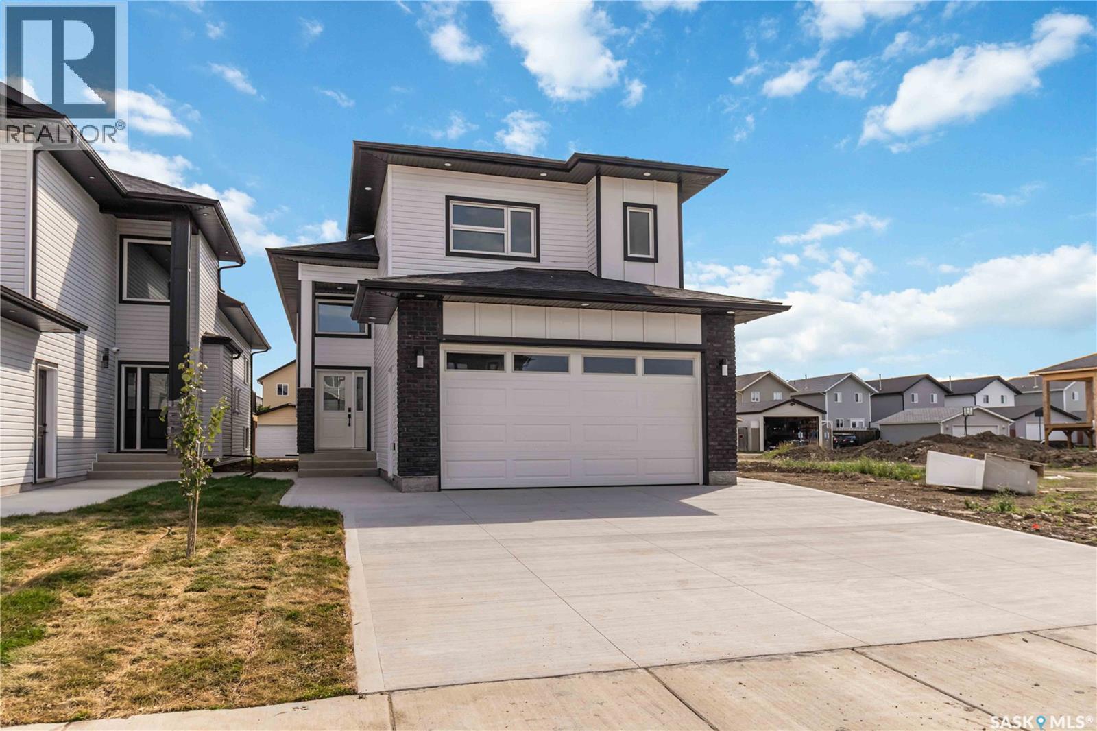1211 Nightingale Terrace, Saskatoon, SK - Outdoor With Facade