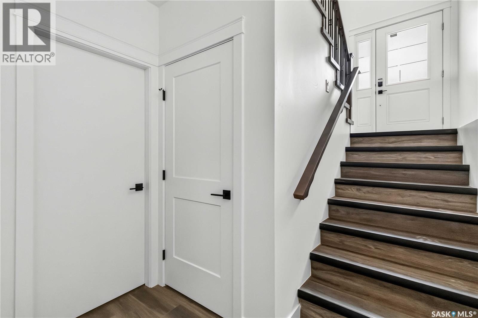 1211 Nightingale Terrace, Saskatoon, SK - Indoor Photo Showing Other Room