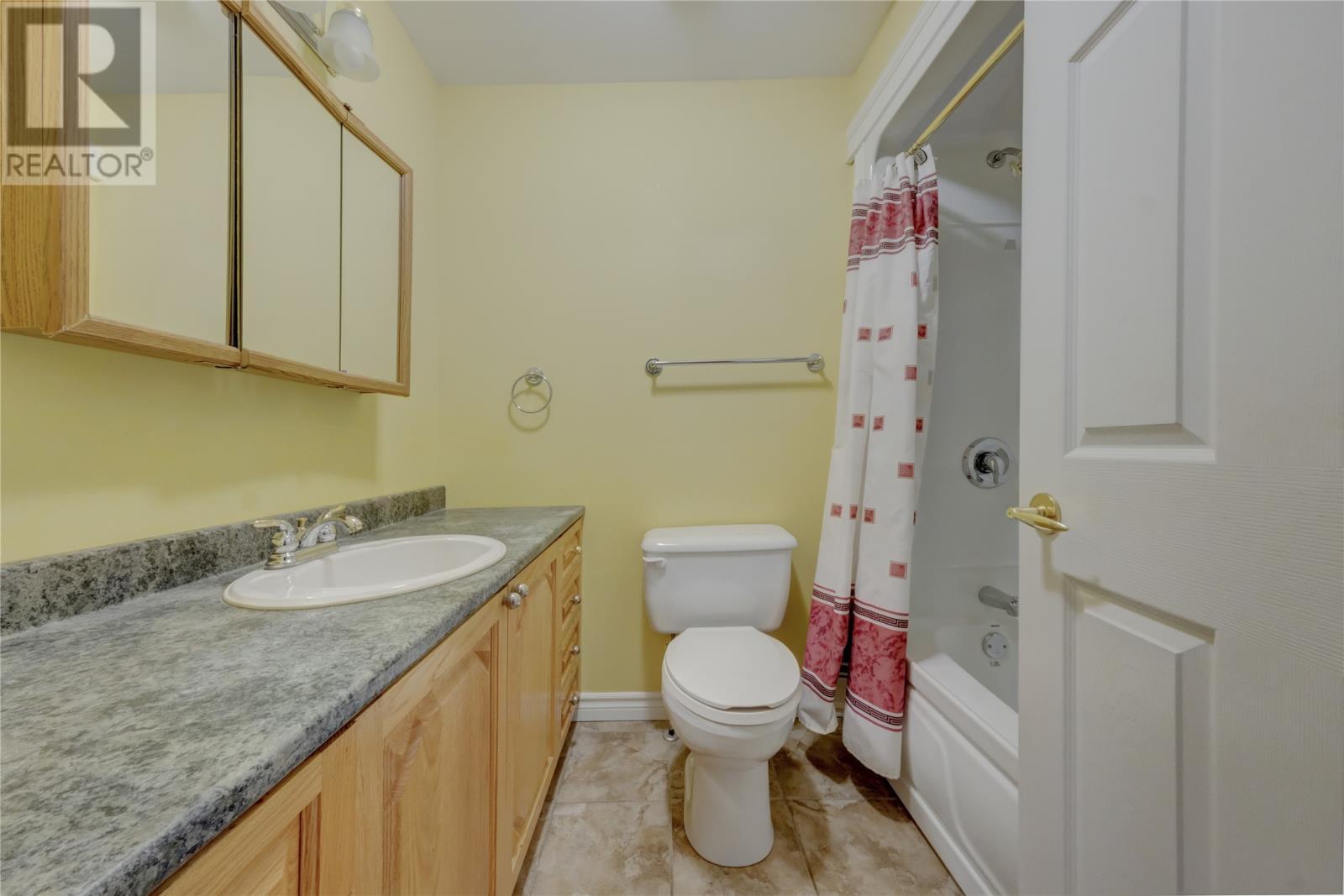 21 St. Marks Avenue, Corner Brook, NL - Indoor Photo Showing Bathroom