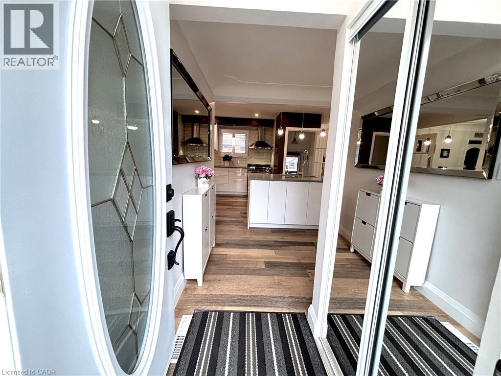 2105 Maplewood Drive, Burlington, ON - Photo Showing Other Room