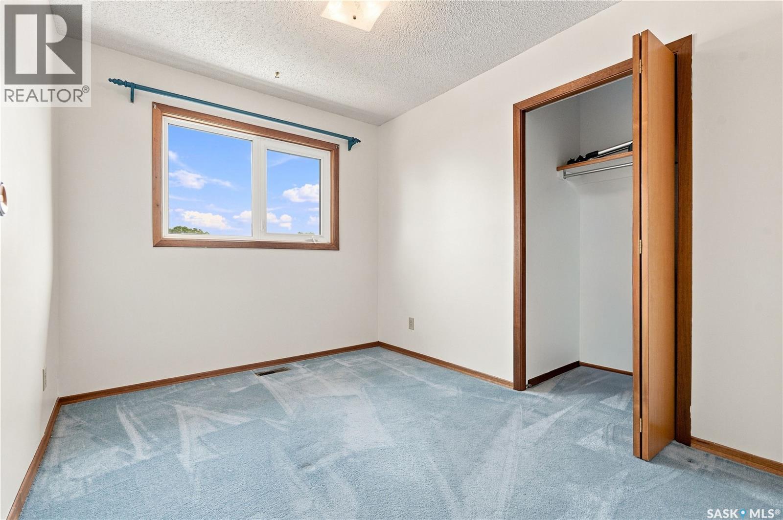 202 Stacey Court, Saskatoon, SK - Indoor Photo Showing Other Room