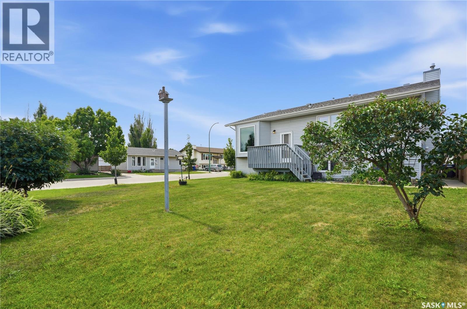 202 Stacey Court, Saskatoon, SK - Outdoor