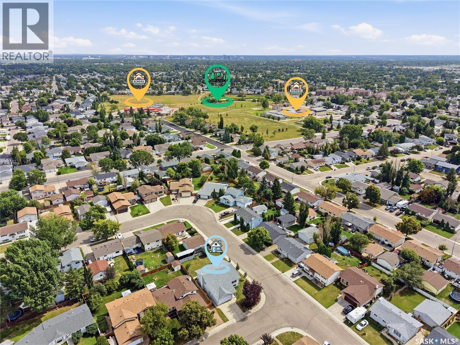 202 Stacey Court, Saskatoon, SK - Outdoor With View