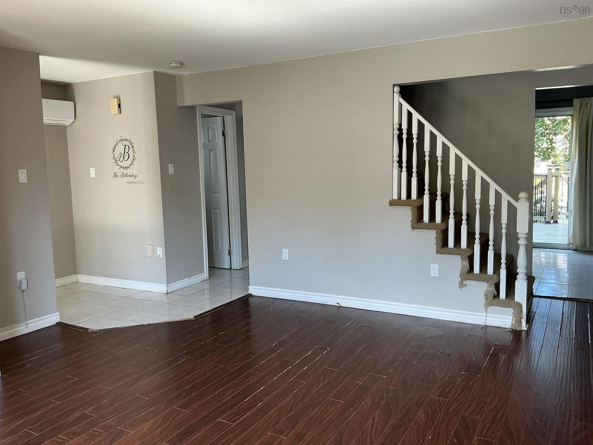 17 Oakwood, Dartmouth, NS - Indoor Photo Showing Other Room