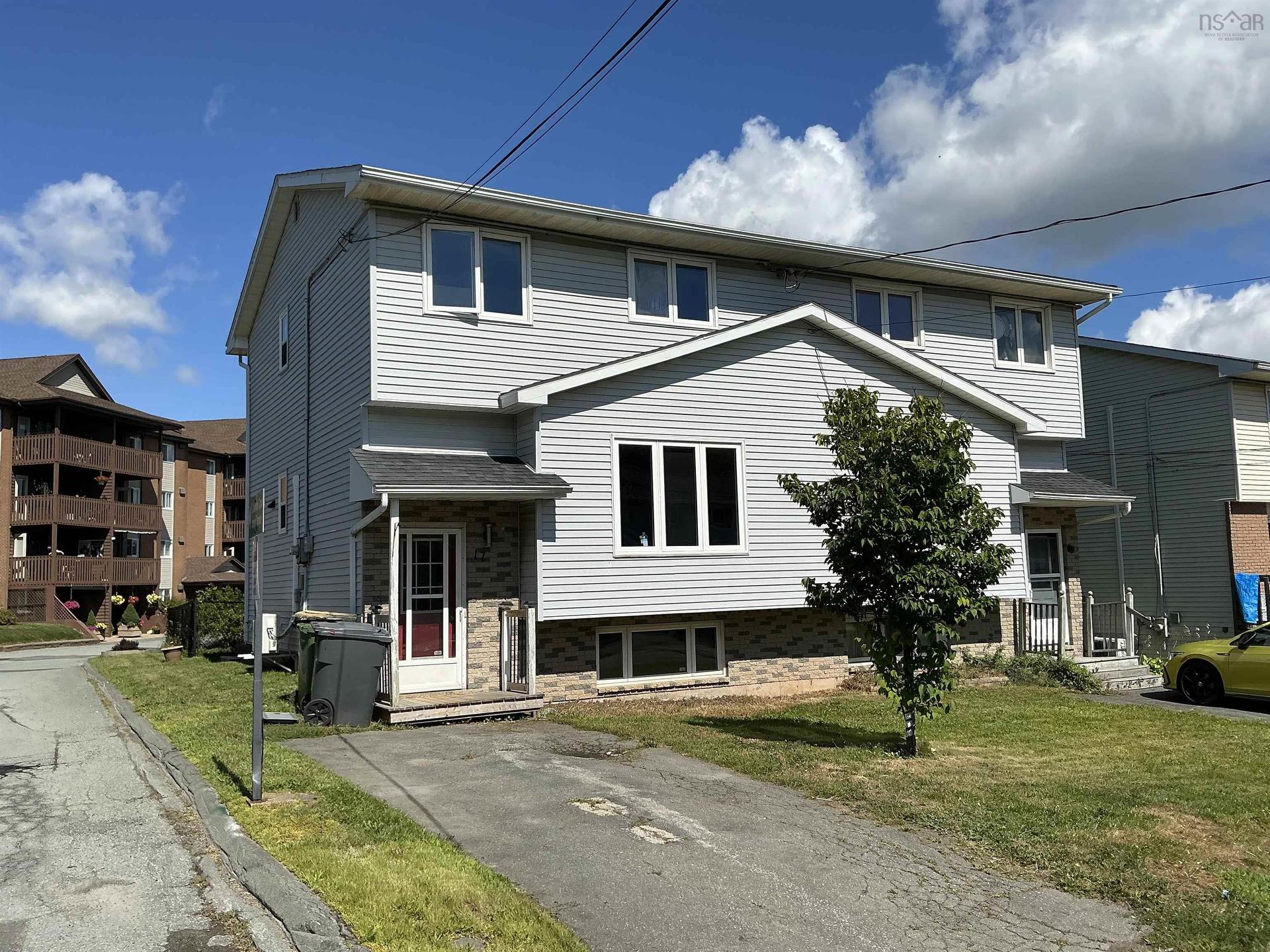 17 Oakwood, Dartmouth, NS - Outdoor With Facade