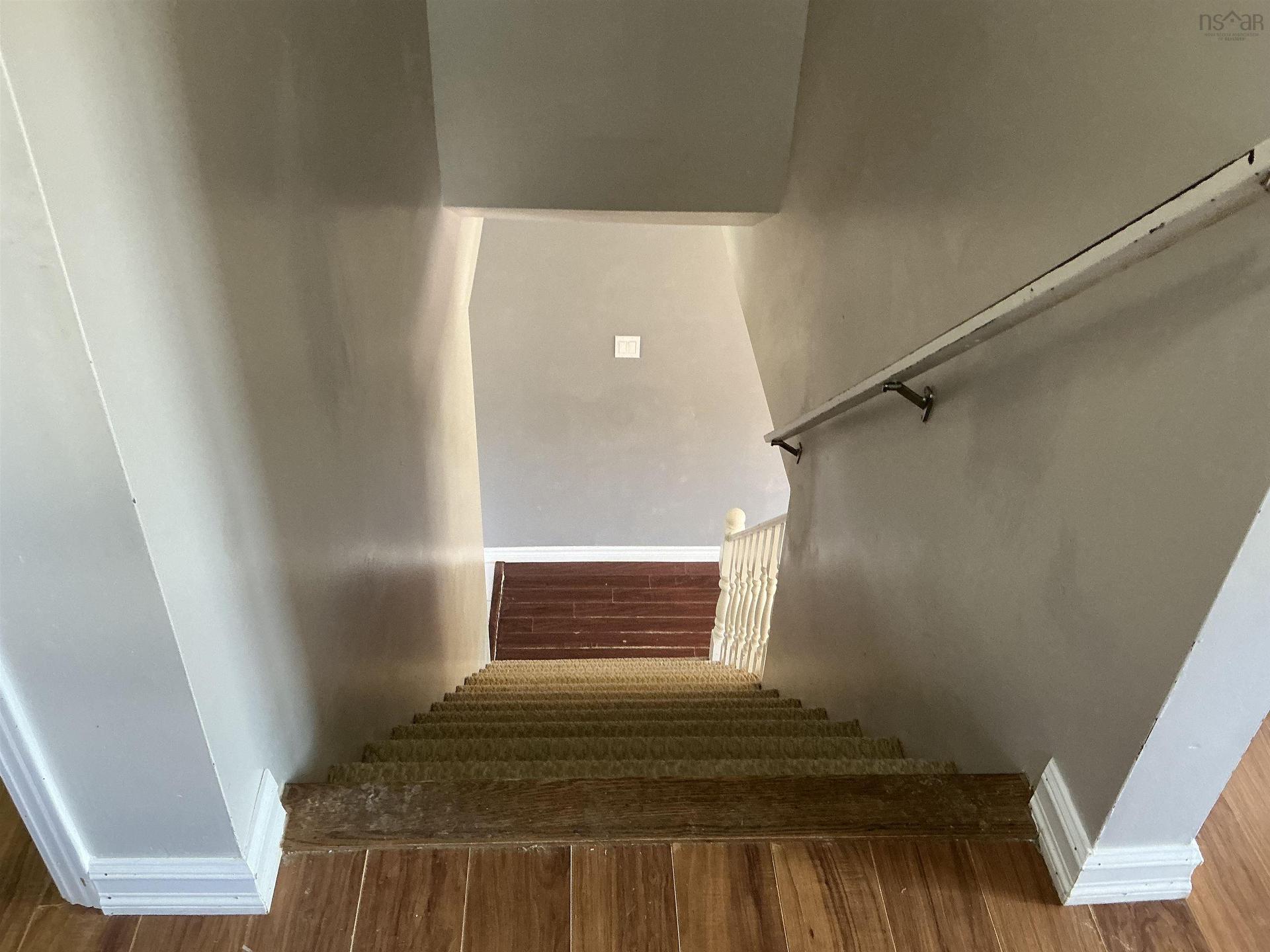 17 Oakwood, Dartmouth, NS - Indoor Photo Showing Other Room