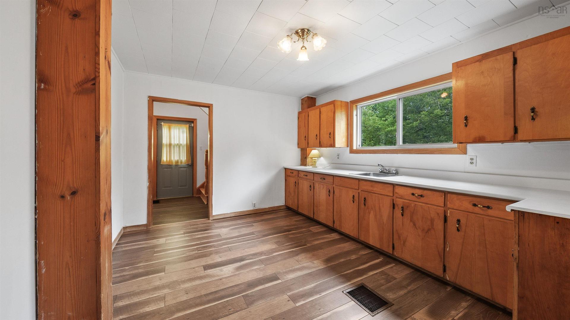 1909 Campbells Road, Westville, NS - Indoor Photo Showing Kitchen