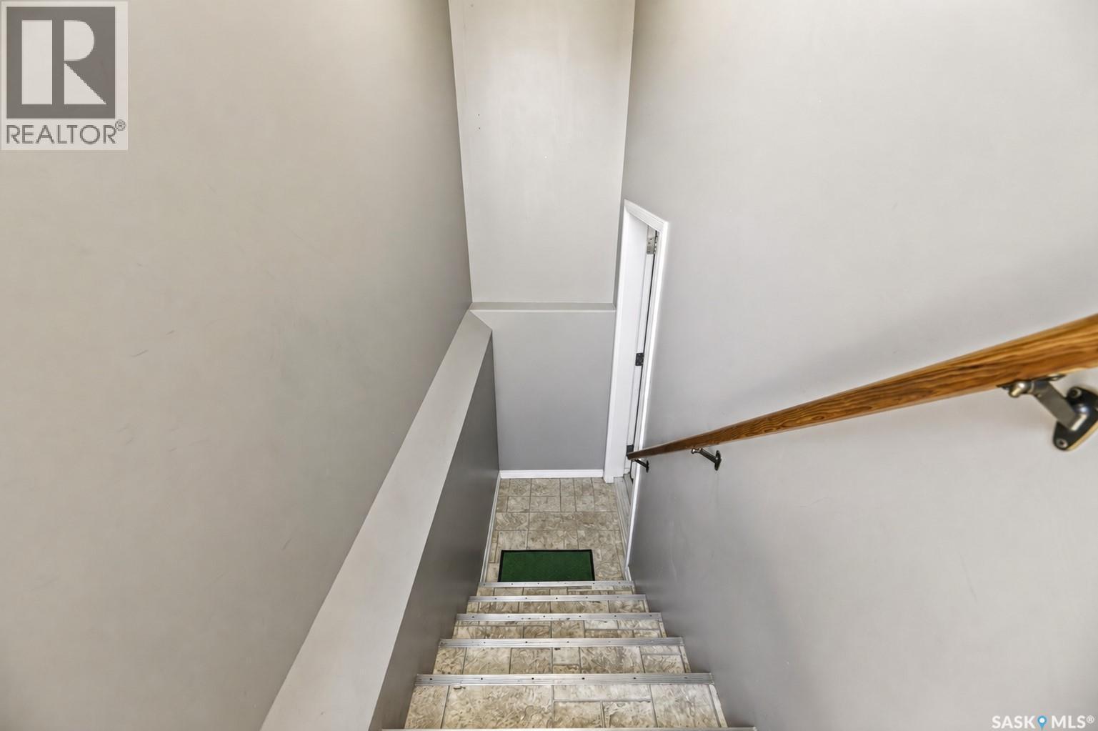 1114 Hargreaves Way, Saskatoon, SK - Indoor Photo Showing Other Room