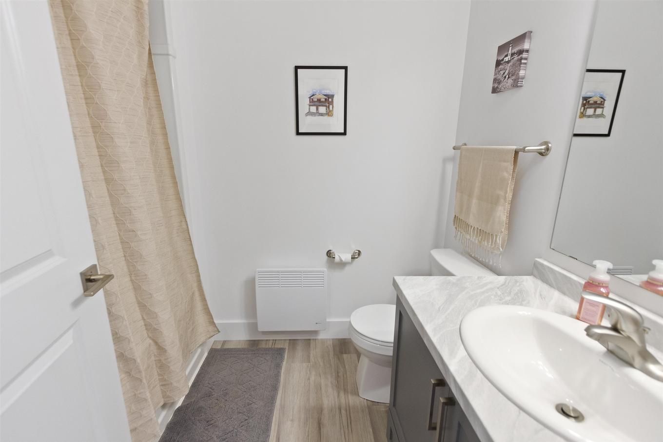 74B Macwilliams Road, Charlottetown, PE - Indoor Photo Showing Bathroom